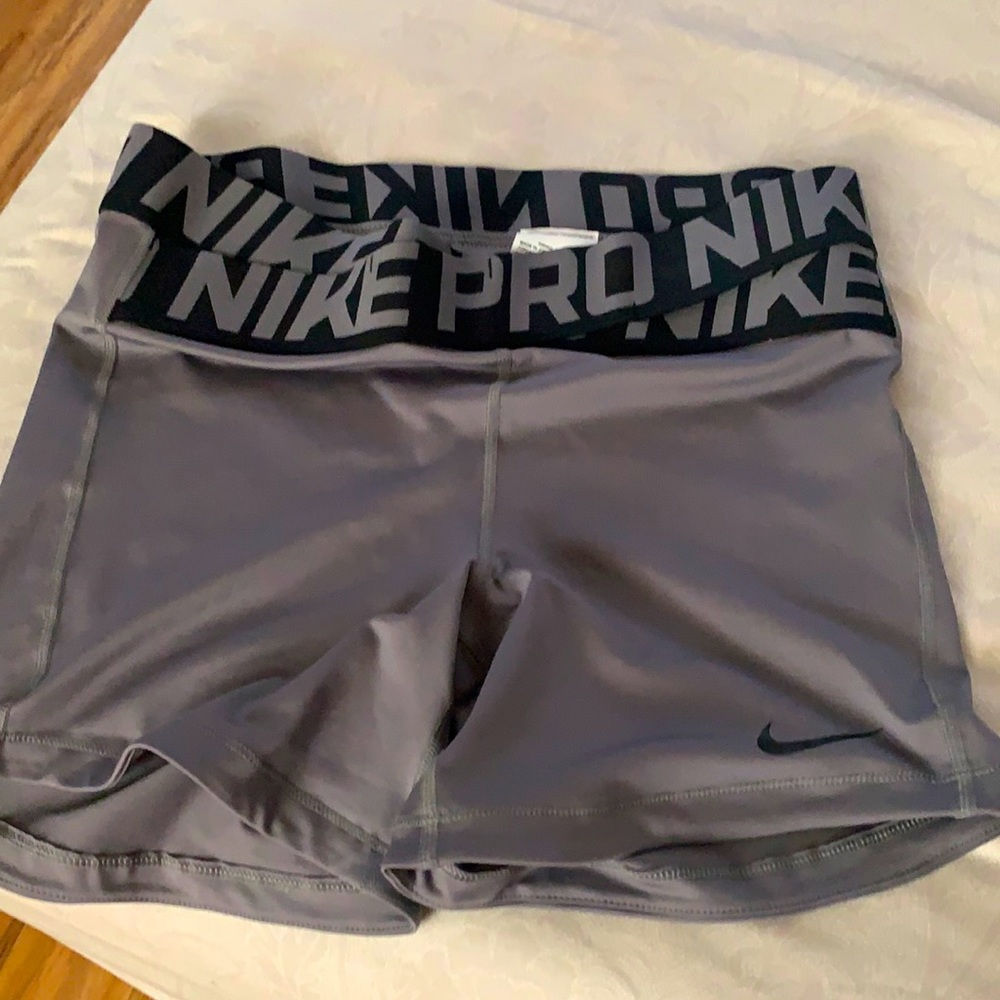 Super cute Nike Pro Shorts!  Brand new, never worn
